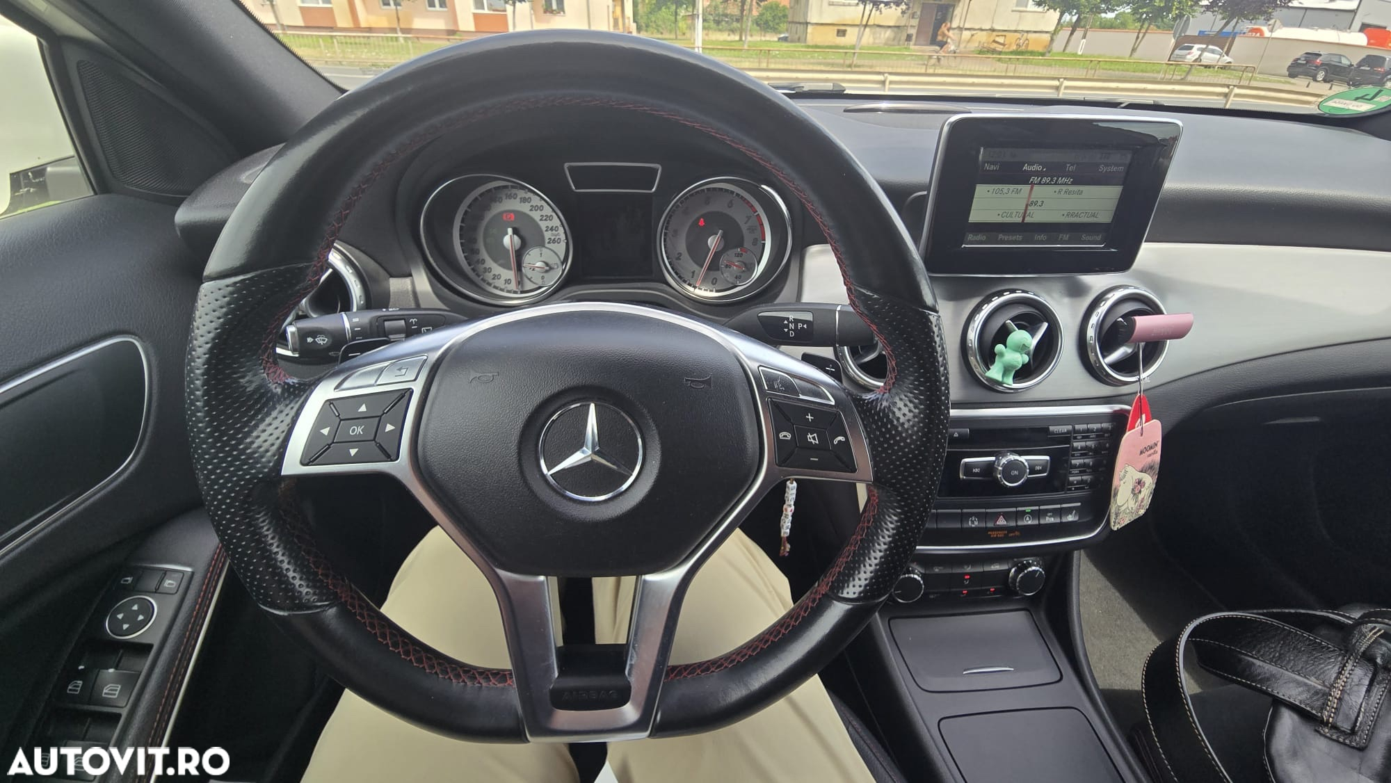 Mercedes-Benz GLA 200 7G-DCT AMG Line - 8