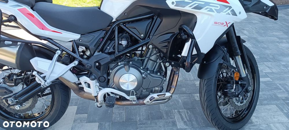 Benelli TRK 502X - 14