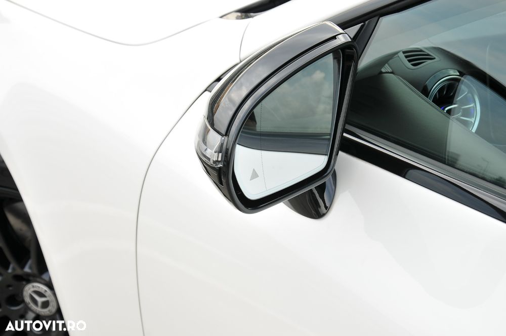 Mercedes-Benz CLS 400 d 4MATIC 9G-TRONIC AMG Line - 38