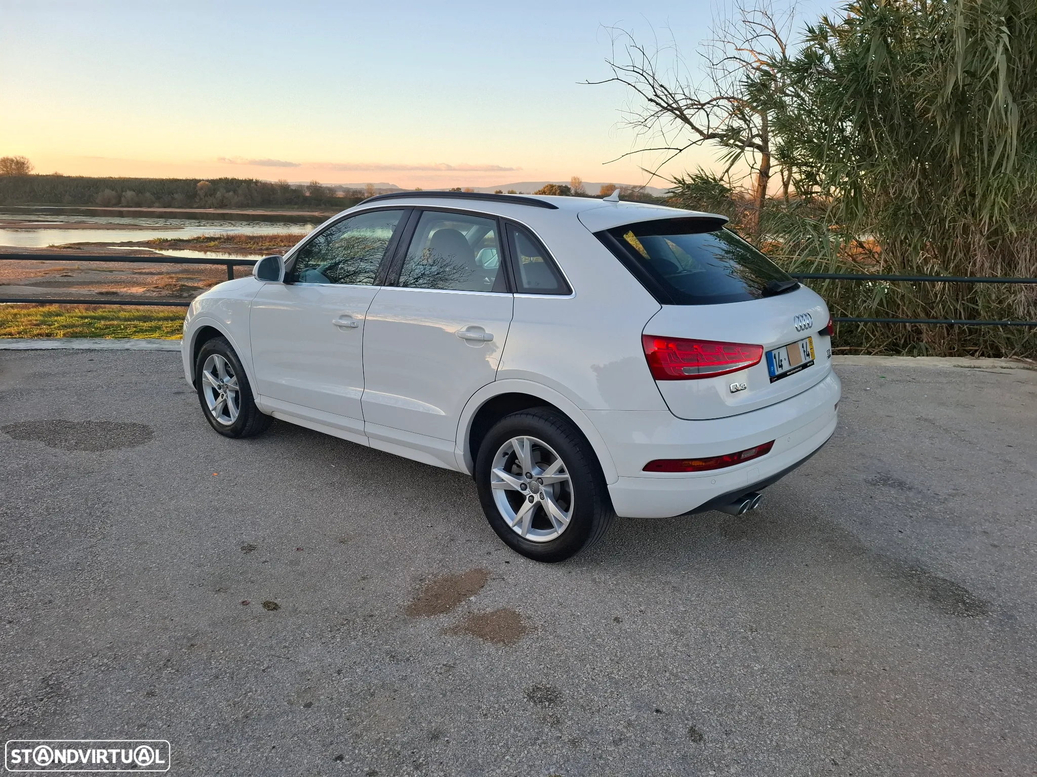 Audi Q3 2.0 TDI quattro Design S tronic - 7