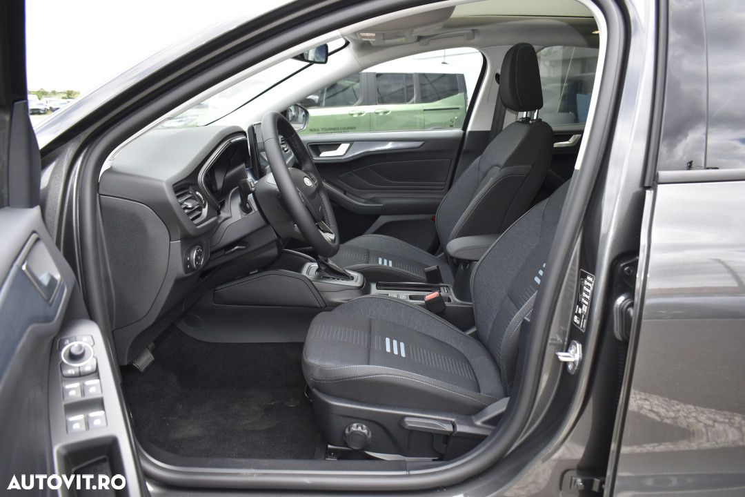Ford Focus - 16