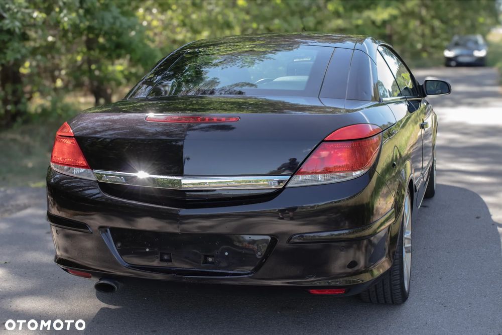 Opel Astra 1.6 Cosmo - 17