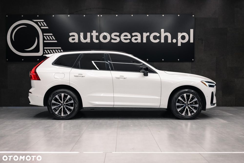 Volvo XC 60 B5 B AWD Plus Dark - 9