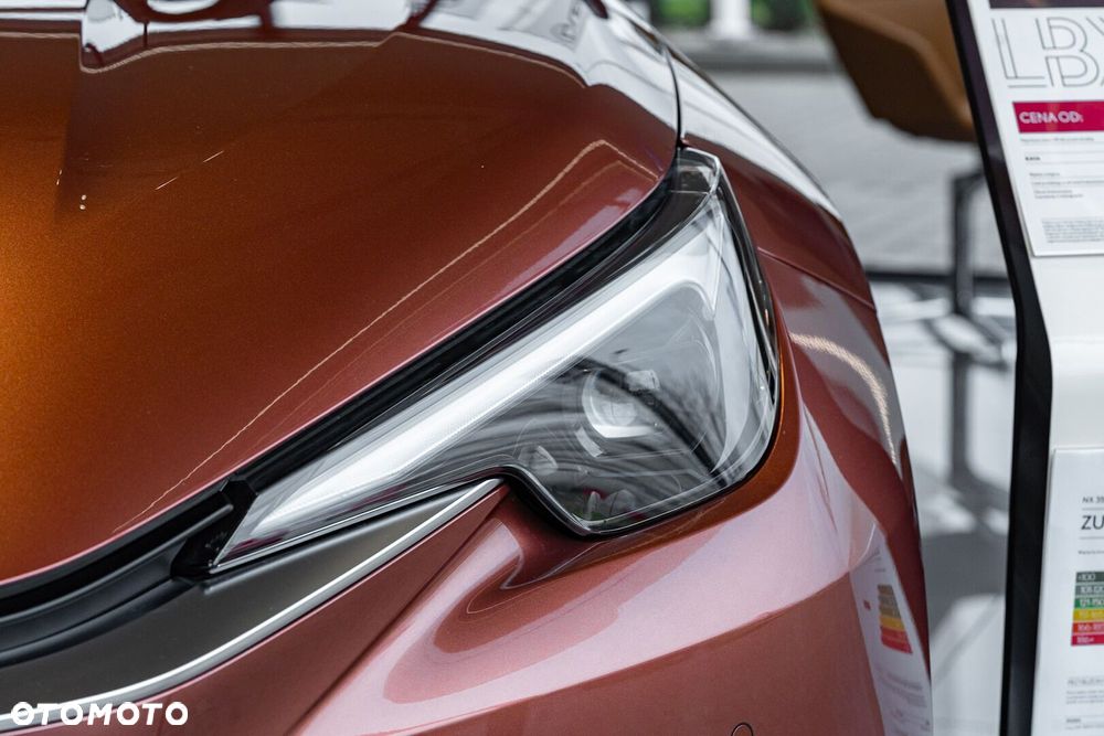 Lexus LBX 1.5 Hybrid - 7
