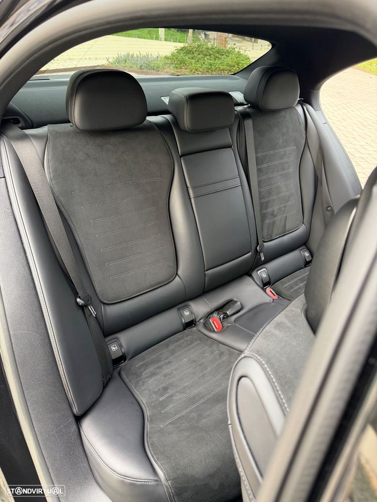 Mercedes-Benz C 200 4Matic Station 9G-TRONIC AMG Line - 14