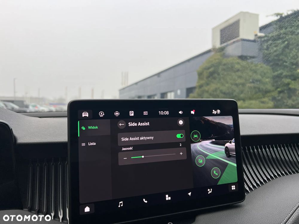 Skoda Superb 2.0 TDI SCR 4x4 Selection DSG - 10