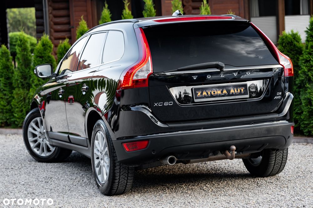 Volvo XC 60 D5 AWD - 8