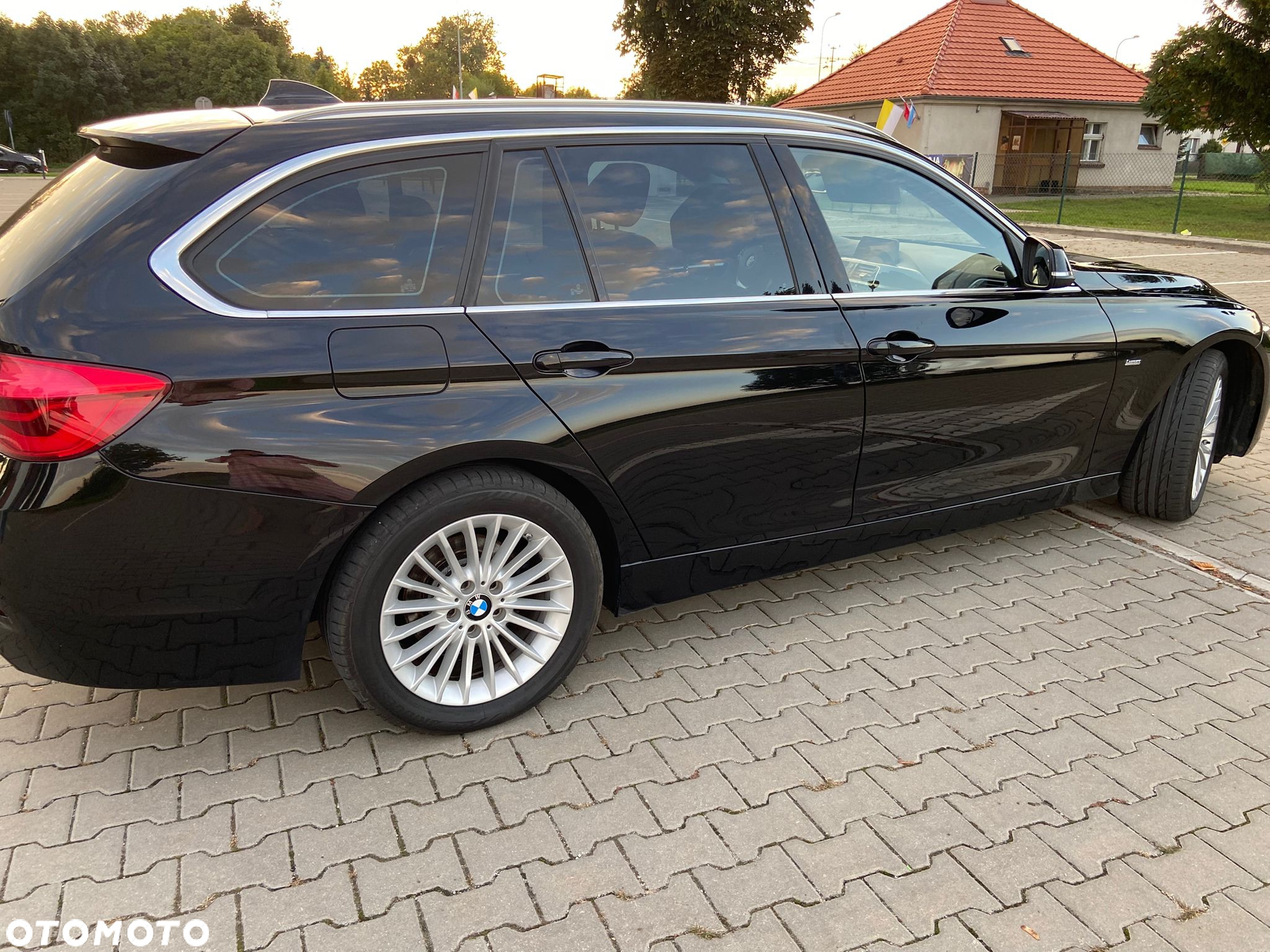 BMW Seria 3 318d Luxury Line - 7