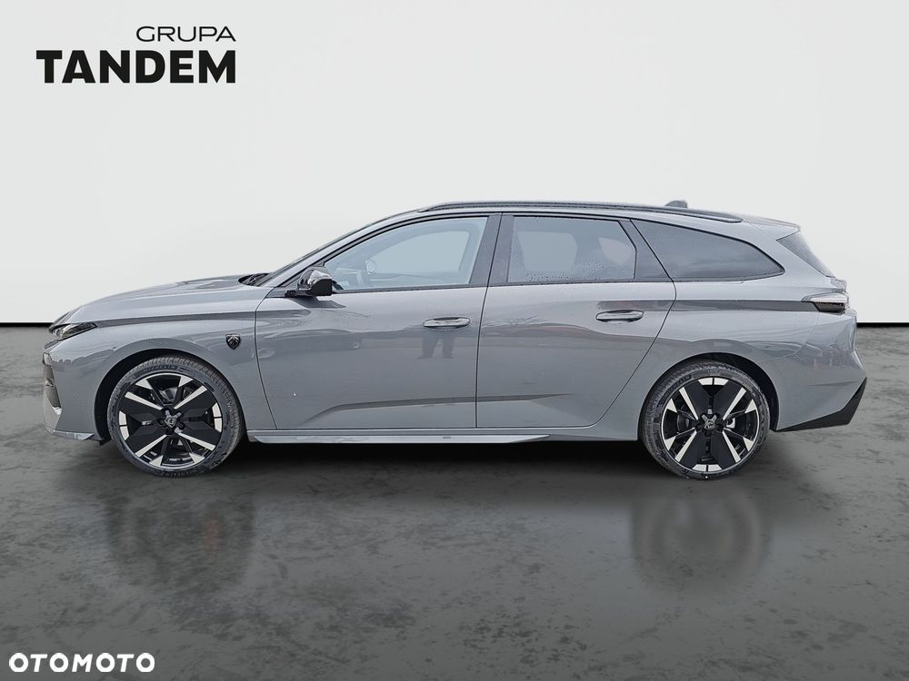 Peugeot 308 - 8