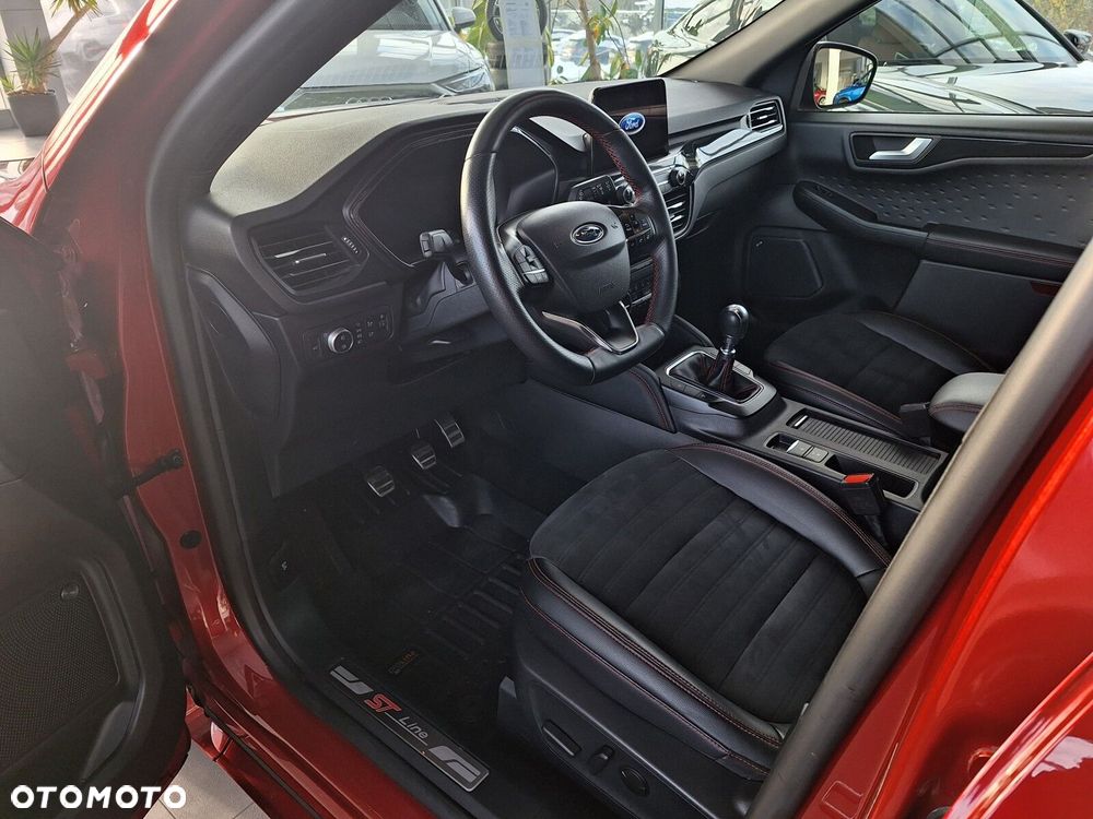 Ford Kuga 1.5 EcoBoost FWD ST-Line X - 19