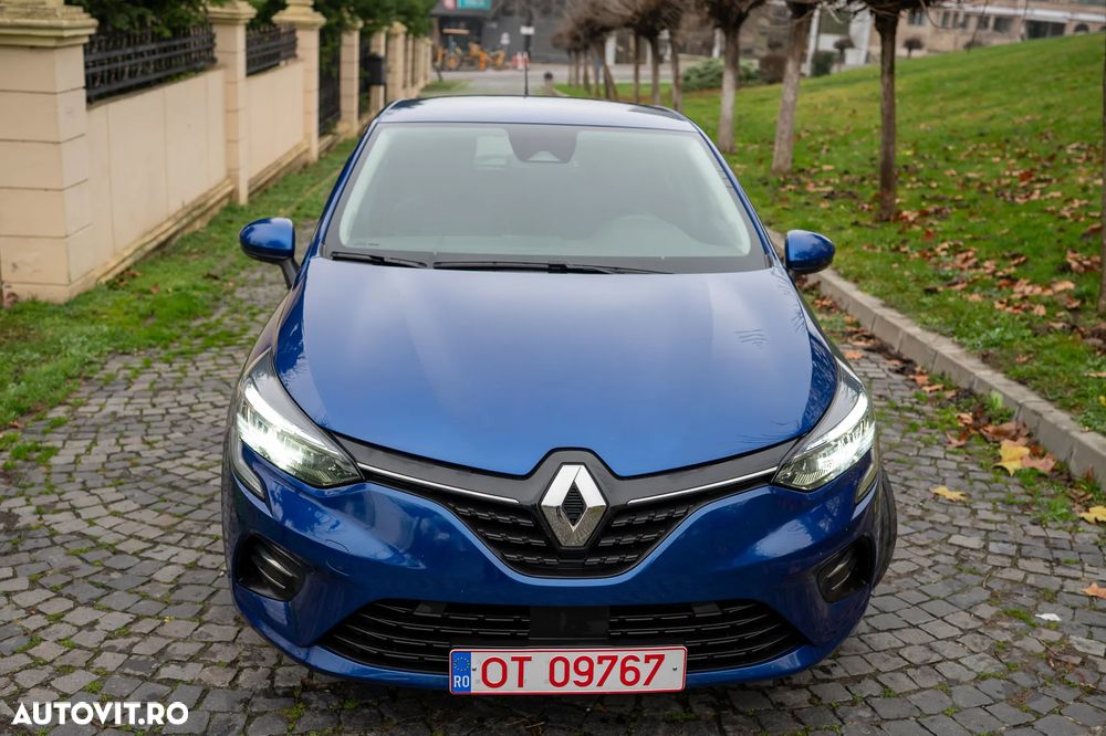Renault Clio - 12