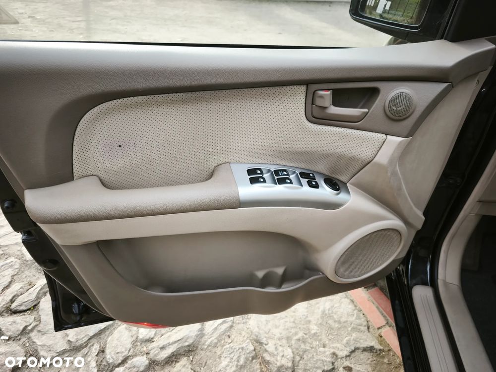 Kia Sportage 2.0 CRDI LX - 12