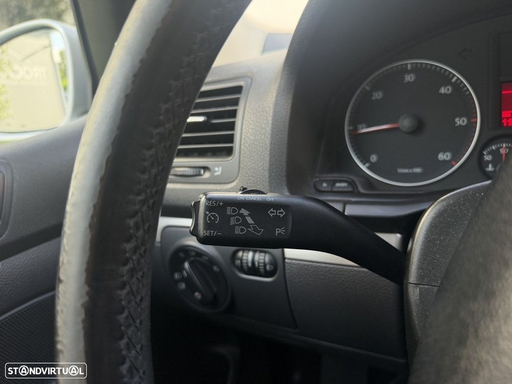 VW Golf 1.9 TDi BlueM. Confortline - 30