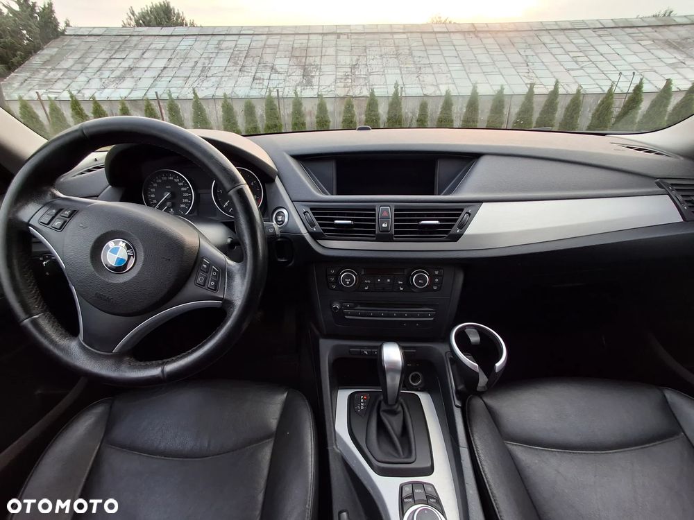 BMW X1 xDrive20d - 11