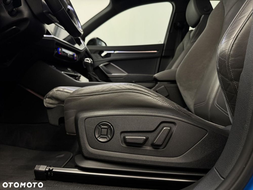 Audi Q3 35 TFSI S tronic - 16