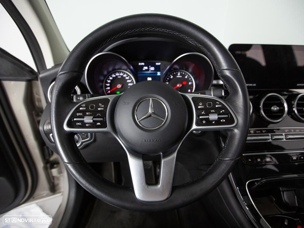 Mercedes-Benz GLC 300 de 4Matic - 21