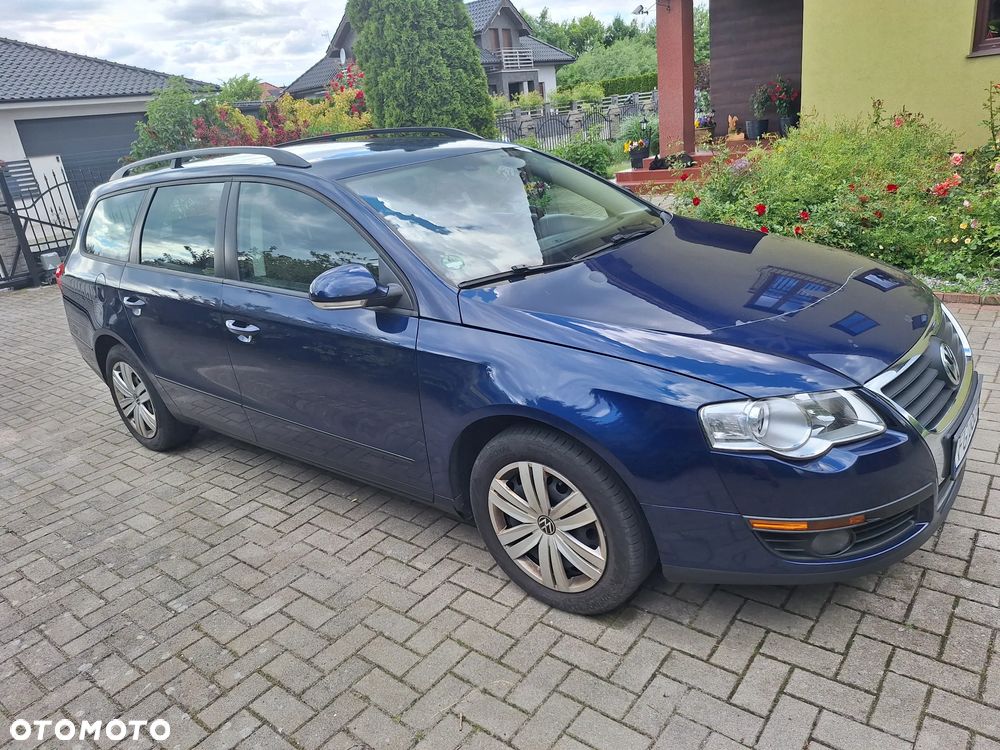 Volkswagen Passat 2.0 TDI DPF Comfortline - 9