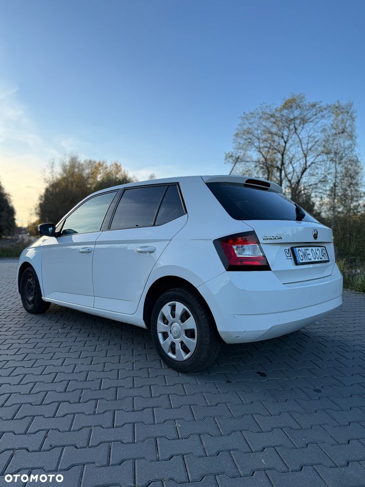 Skoda Fabia 1.0 Ambition - 4