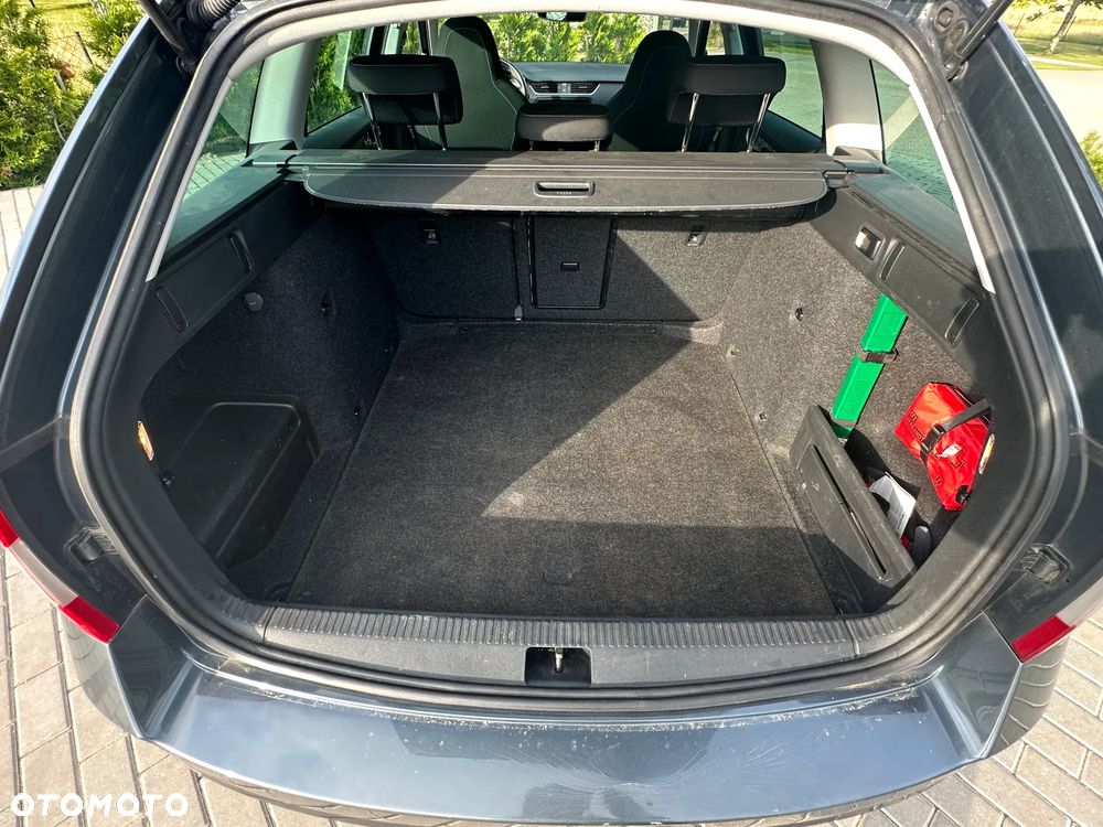 Skoda Octavia 2.0 TDI DSG Ambition - 11