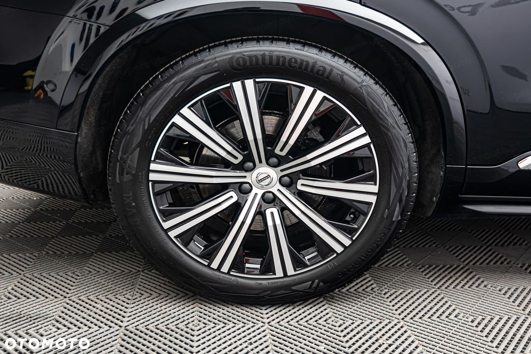 Volvo XC 90 - 36