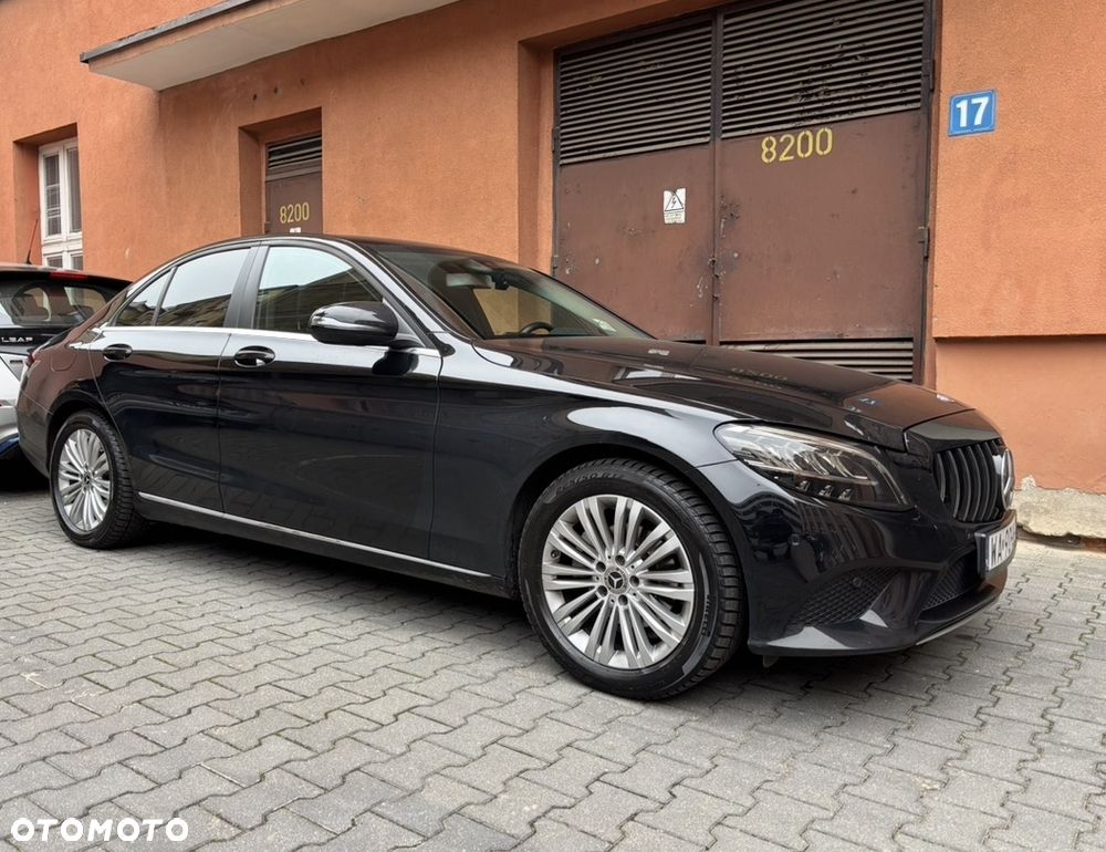 Mercedes-Benz Klasa C 160 Business Edition 9G-TRONIC - 3