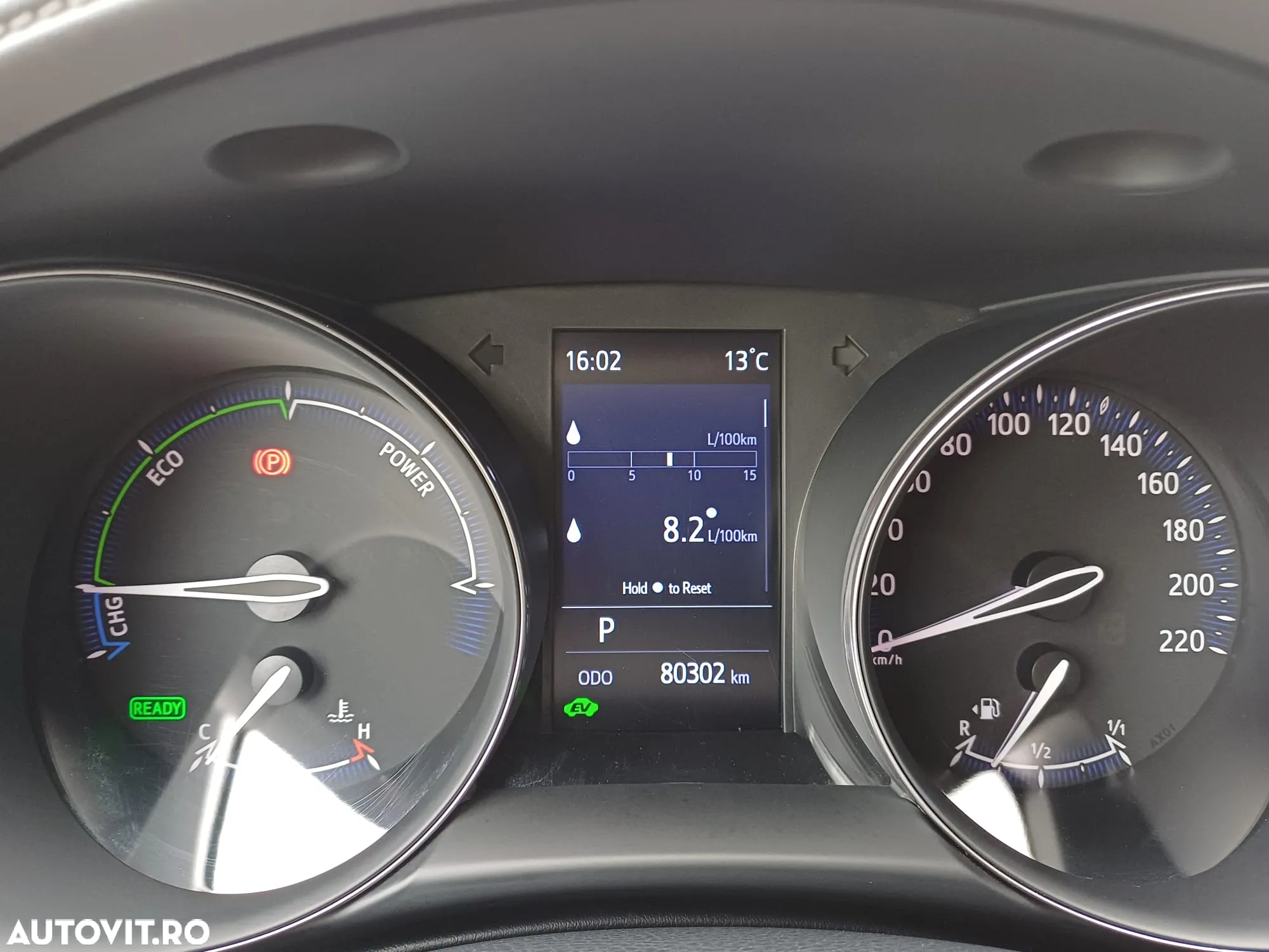 Toyota C-HR 2.0 HSD 184 CP 4x2 CVT Classy Bi-Tone - 16
