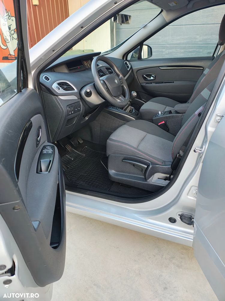 Renault Scenic ENERGY dCi 110 LIMITED - 10