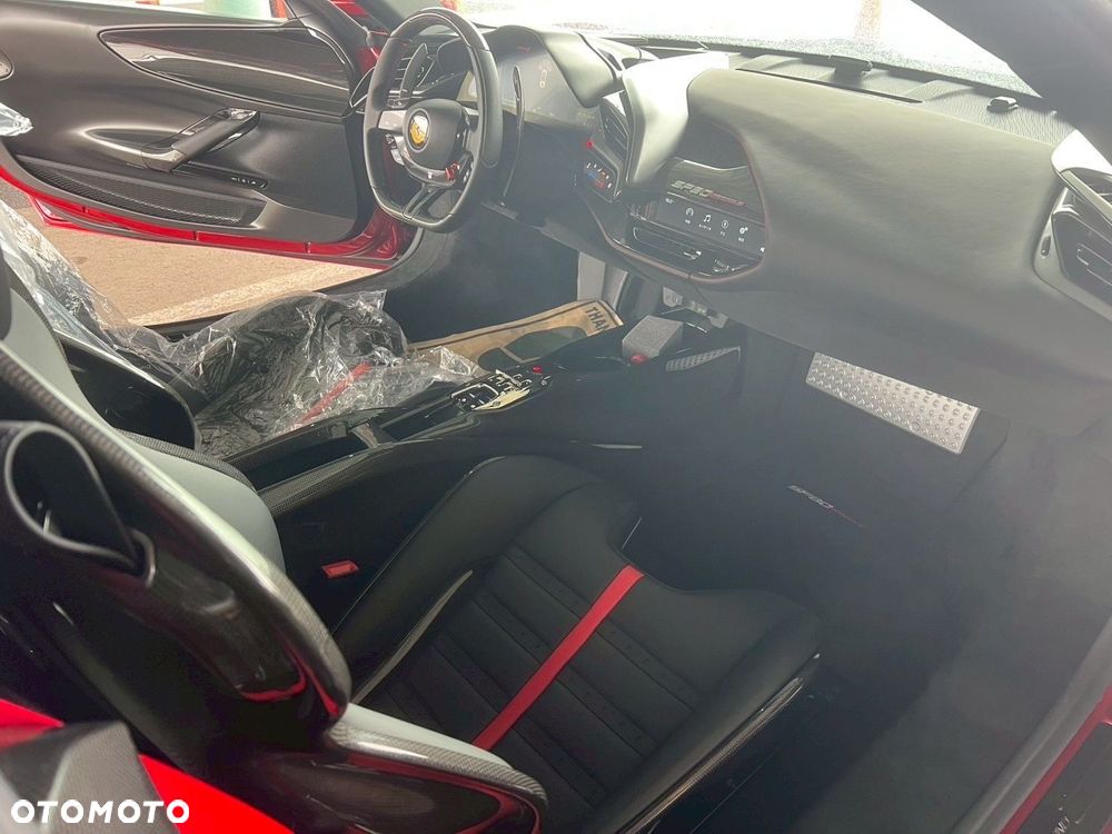 Ferrari SF90 Stradale - 17