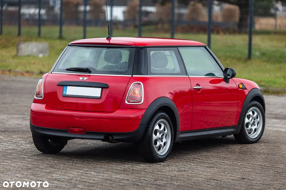 MINI ONE Standard - 13