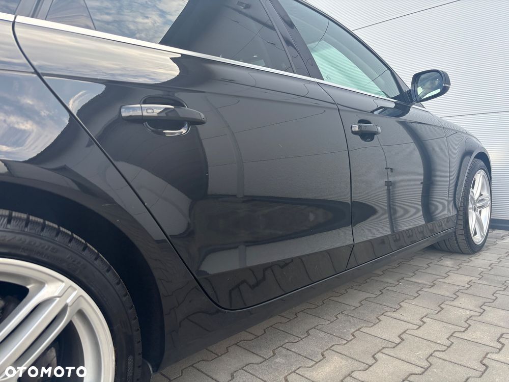 Audi A4 Avant 2.0 TDI DPF quattro Attraction - 23