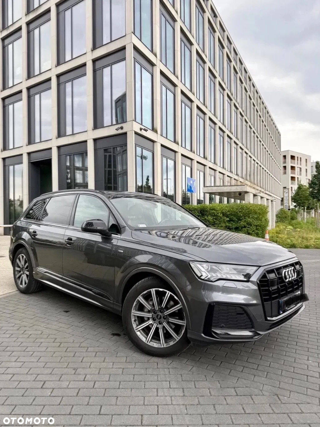 Audi Q7 - 3