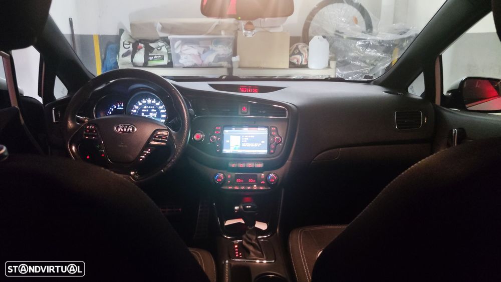 Kia Ceed SW 1.6 CRDi 136 DCT ISG GT Line - 21