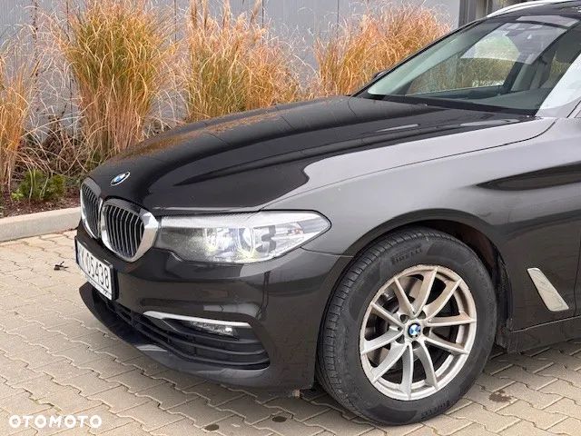 BMW Seria 5 520d Luxury Line - 2