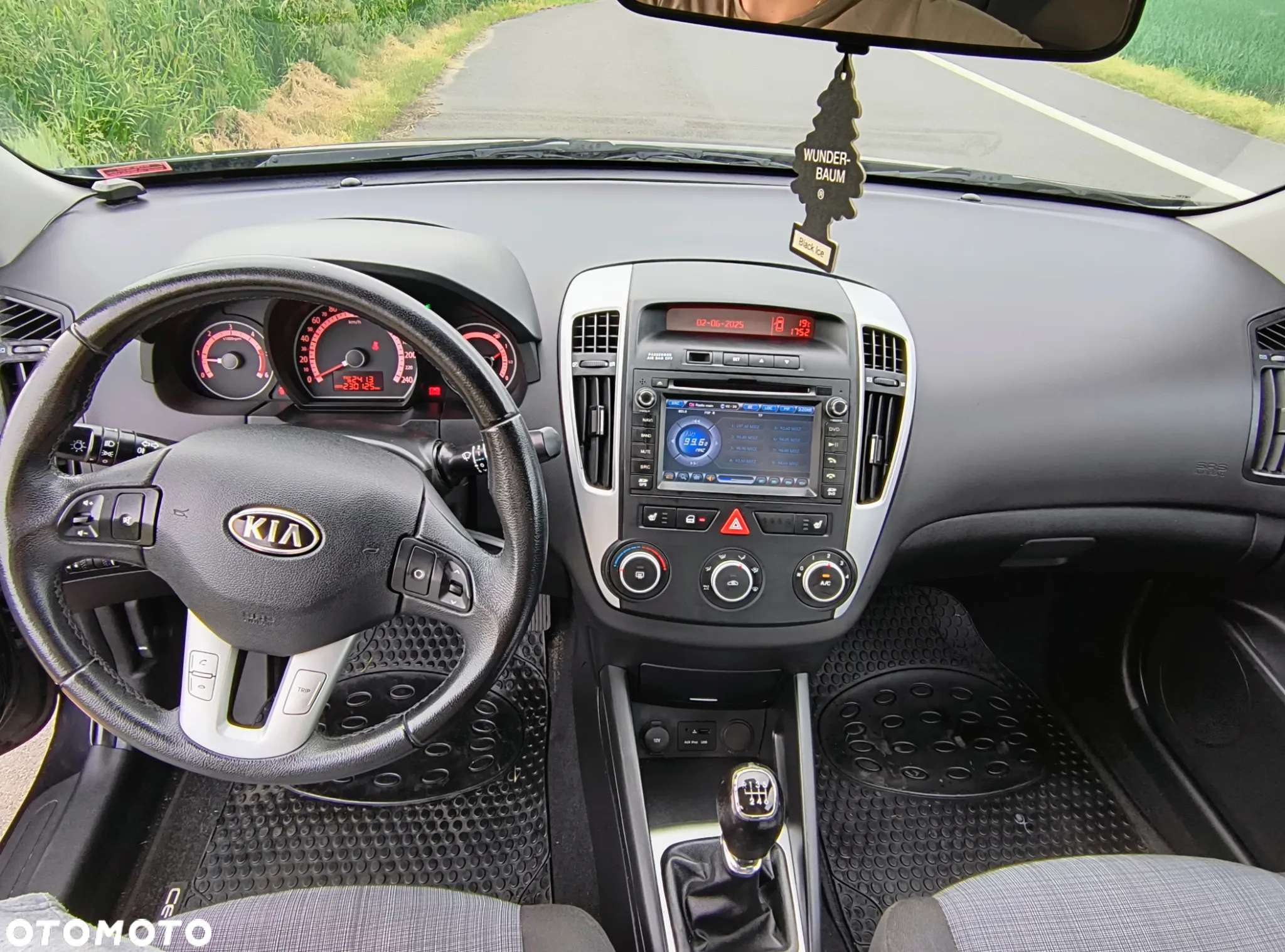 Kia ProCeed - 11