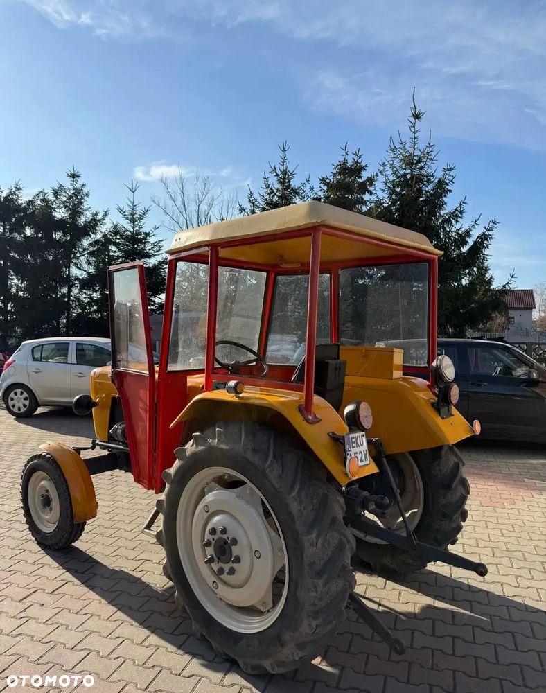 Ursus C330 - 4