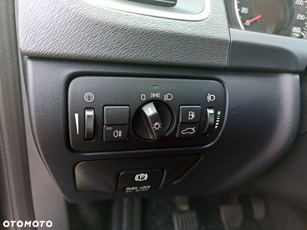 Volvo S60 D3 - 29