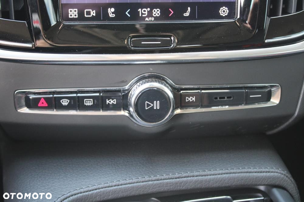 Volvo V90 - 35
