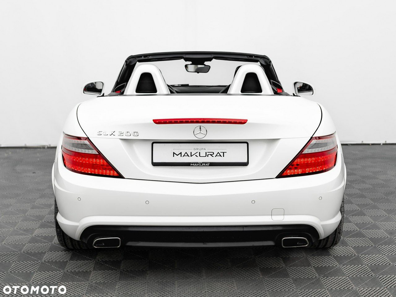 Mercedes-Benz SLK - 11
