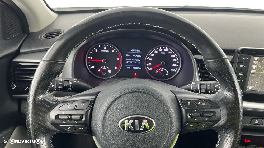 Kia Stonic 1.6 CRDi EX - 18