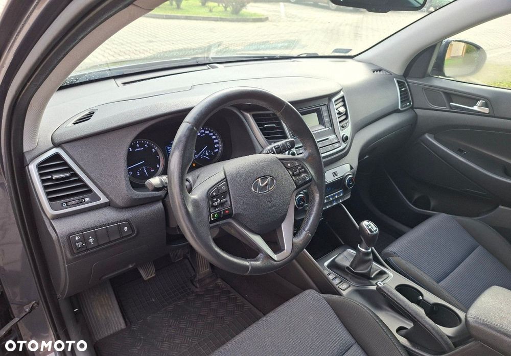Hyundai Tucson - 24