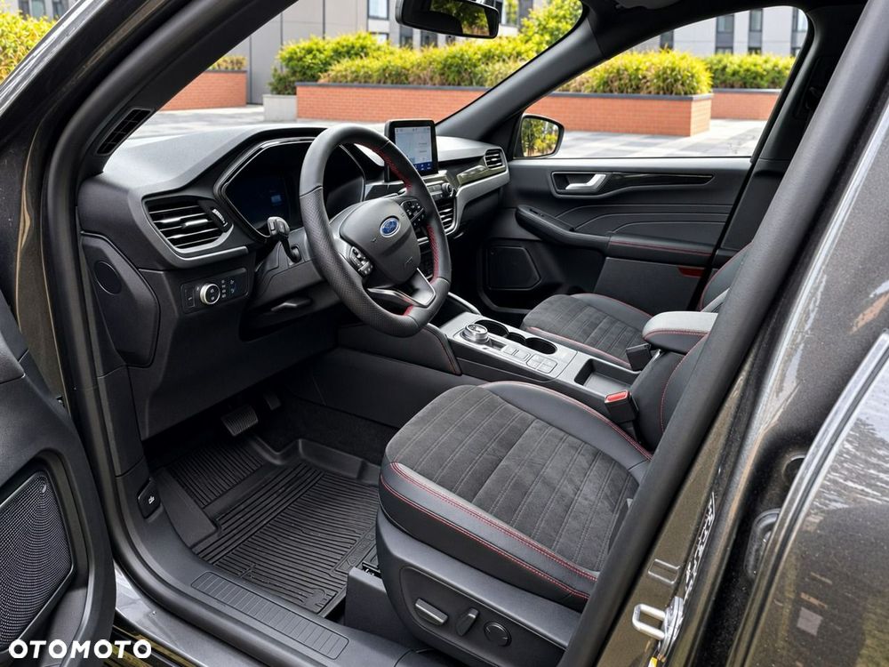 Ford Kuga 2.5 FHEV AWD ST-Line X - 5
