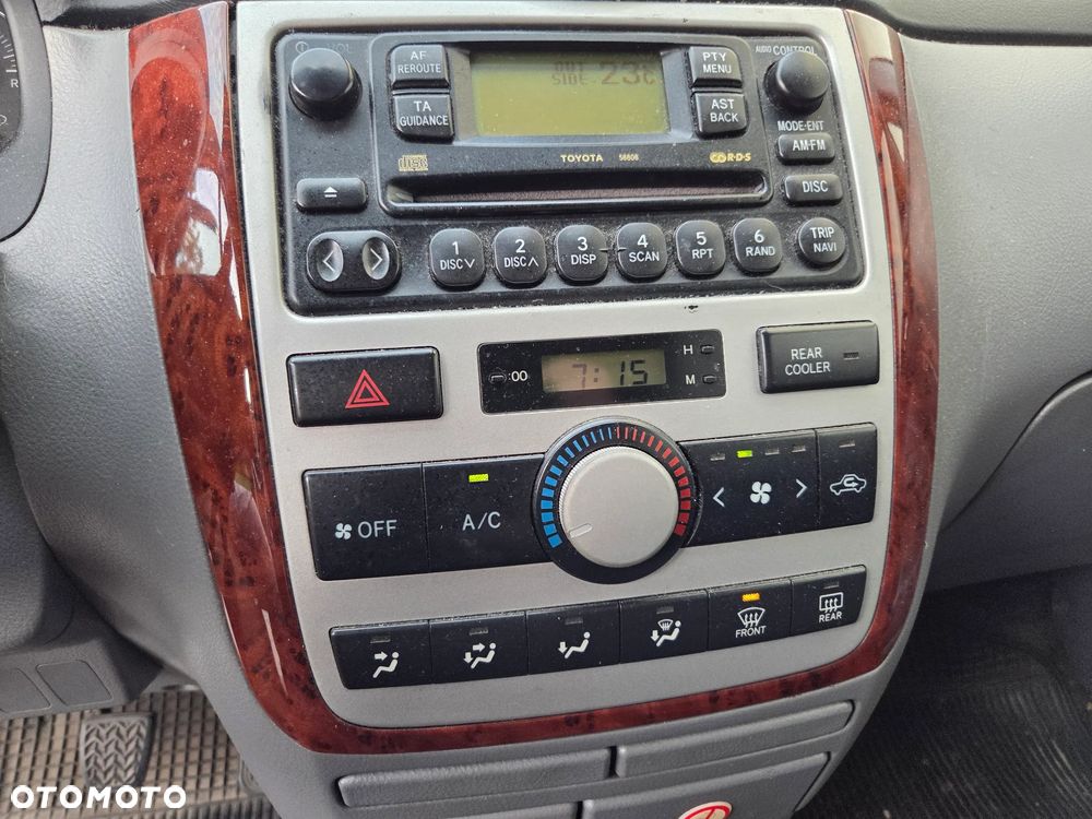 Toyota Avensis 2.0 D-4D Luna - 7