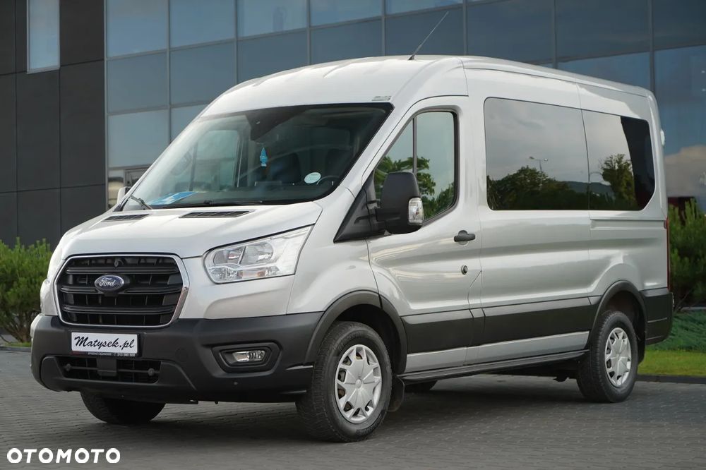 Ford TRANSIT / 6 miejsc / BRYGADÓWAKA  + Najazd na wózek / Dla osób niepełnosprawnych / 2021 / PO KONTRAKCIE SERWISOWYM - 5