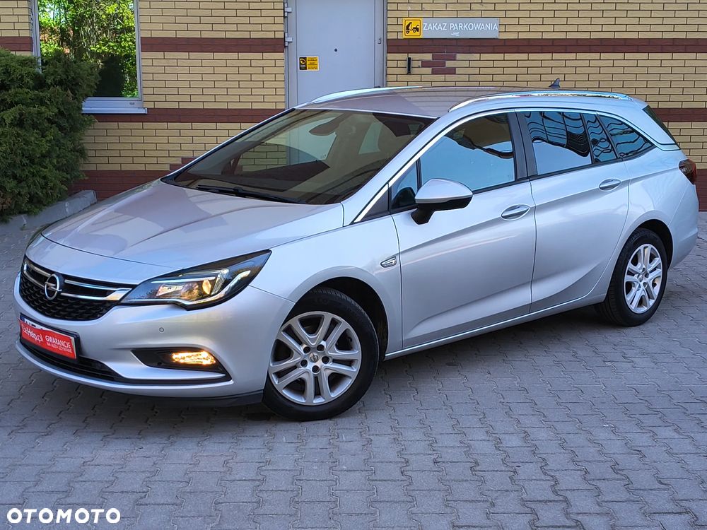 Opel Astra - 2