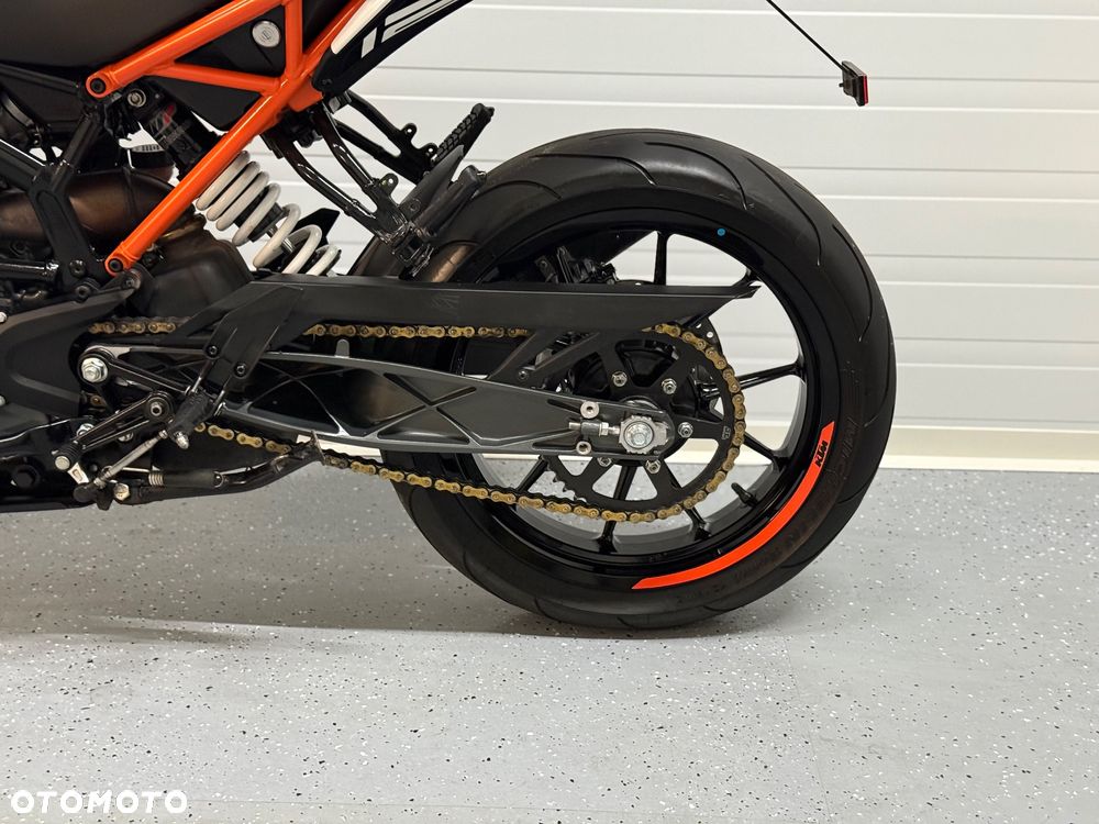 KTM Duke - 11
