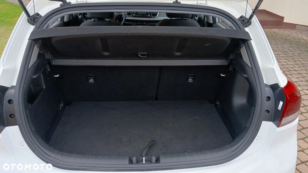 Kia Rio 1.2 Edition 7 - 17