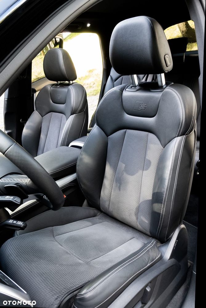 Audi Q7 - 10
