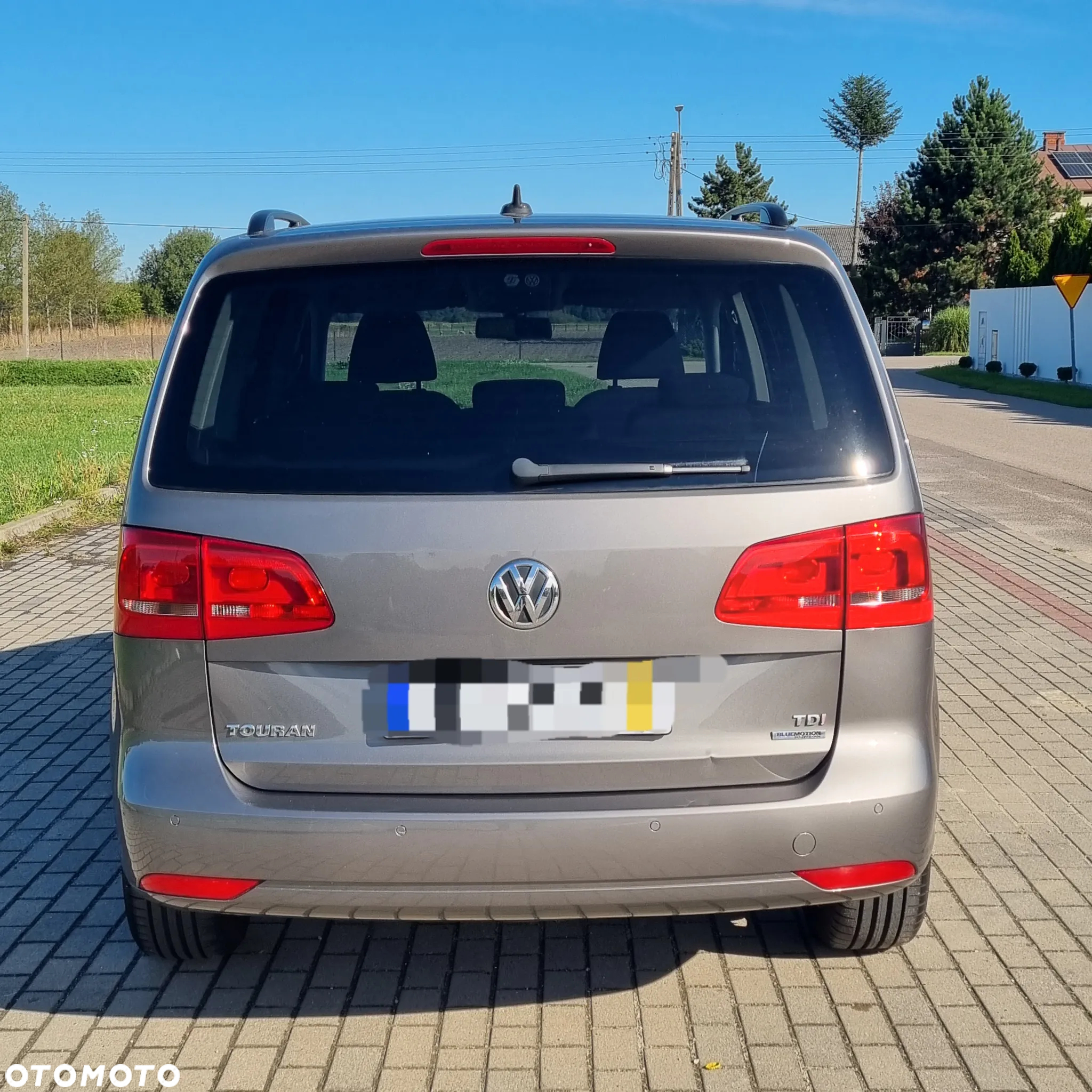 Volkswagen Touran 1.6 TDI DPF BlueMot Trendline - 5