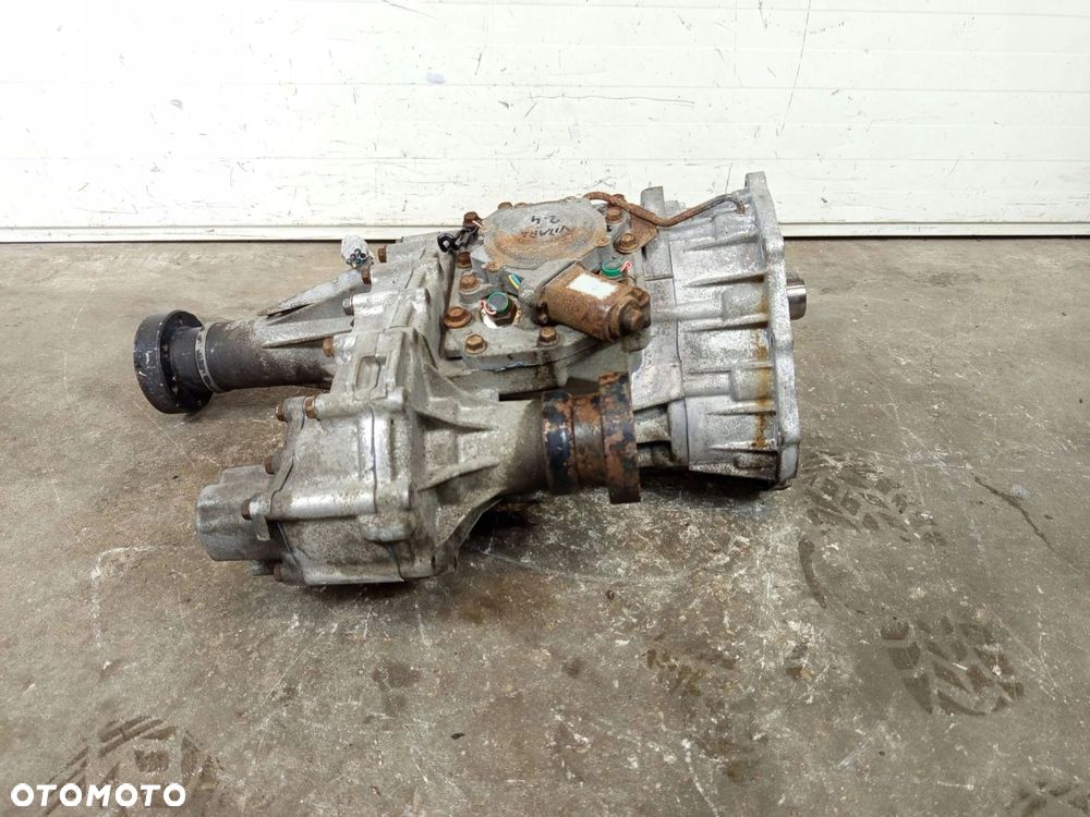 REDUKTOR SKRZYNI BIEGÓW SUZUKI GRAND VITARA II 2.4 4x4 - 2