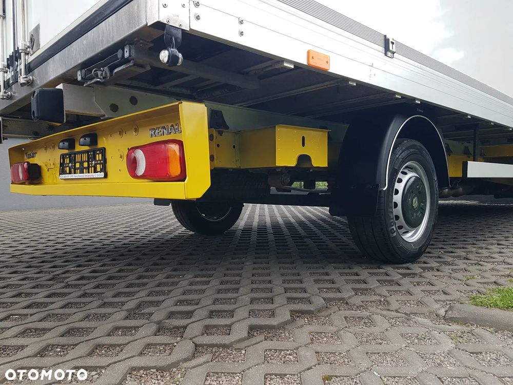 Renault MASTER KONTENER 8EP 4,22x2,22x2,22 KLIMA KRAJOWY MANUAL  6-BIEGÓW DMC 3500 KG - 24